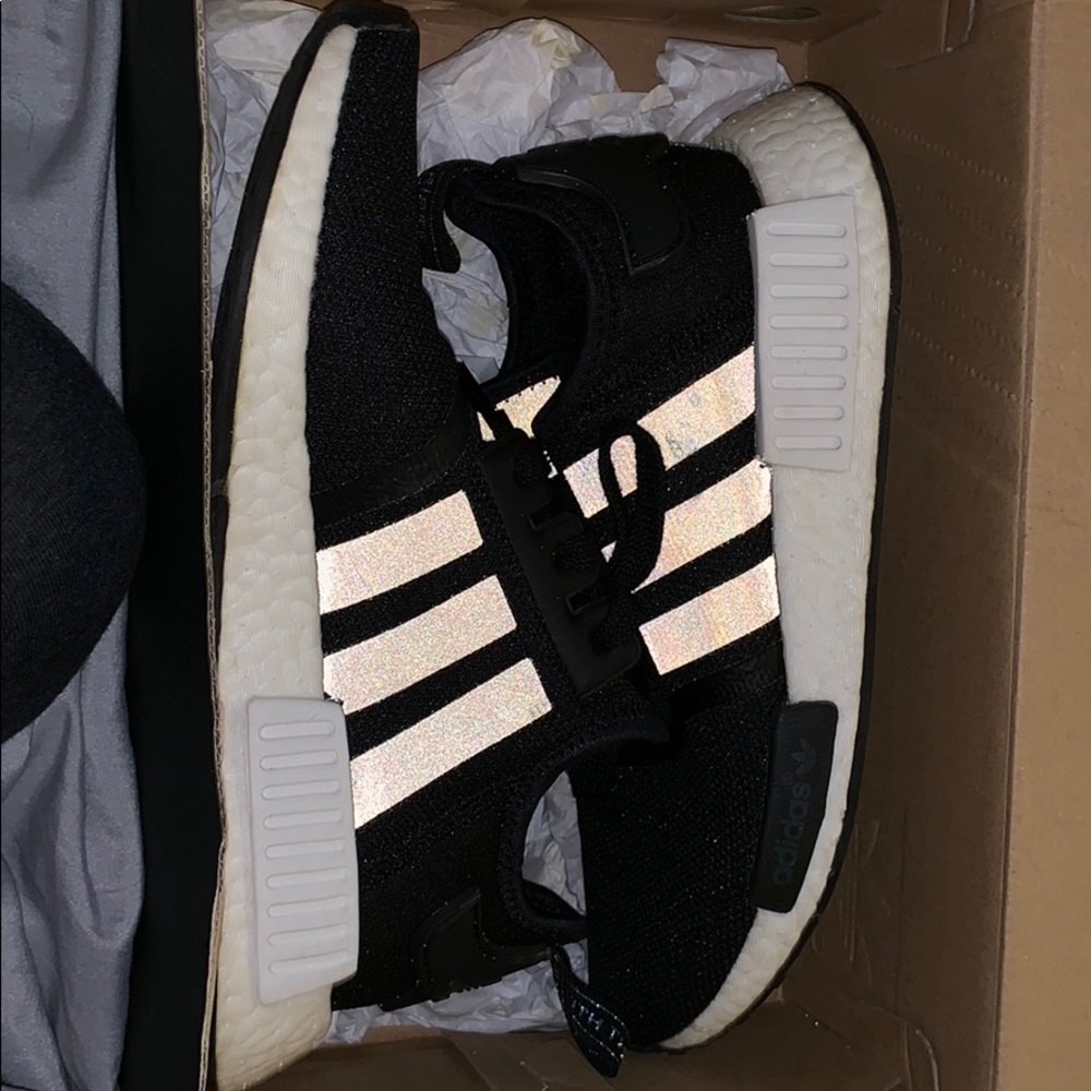 NMD_R1J